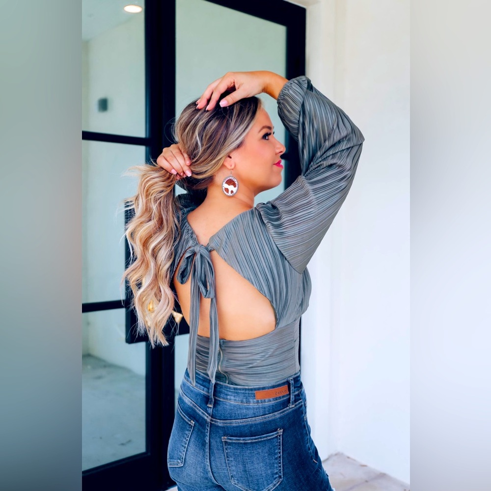 Hyfve PLEASINGLY PLEATED SATIN CROP TOP - OLIVE